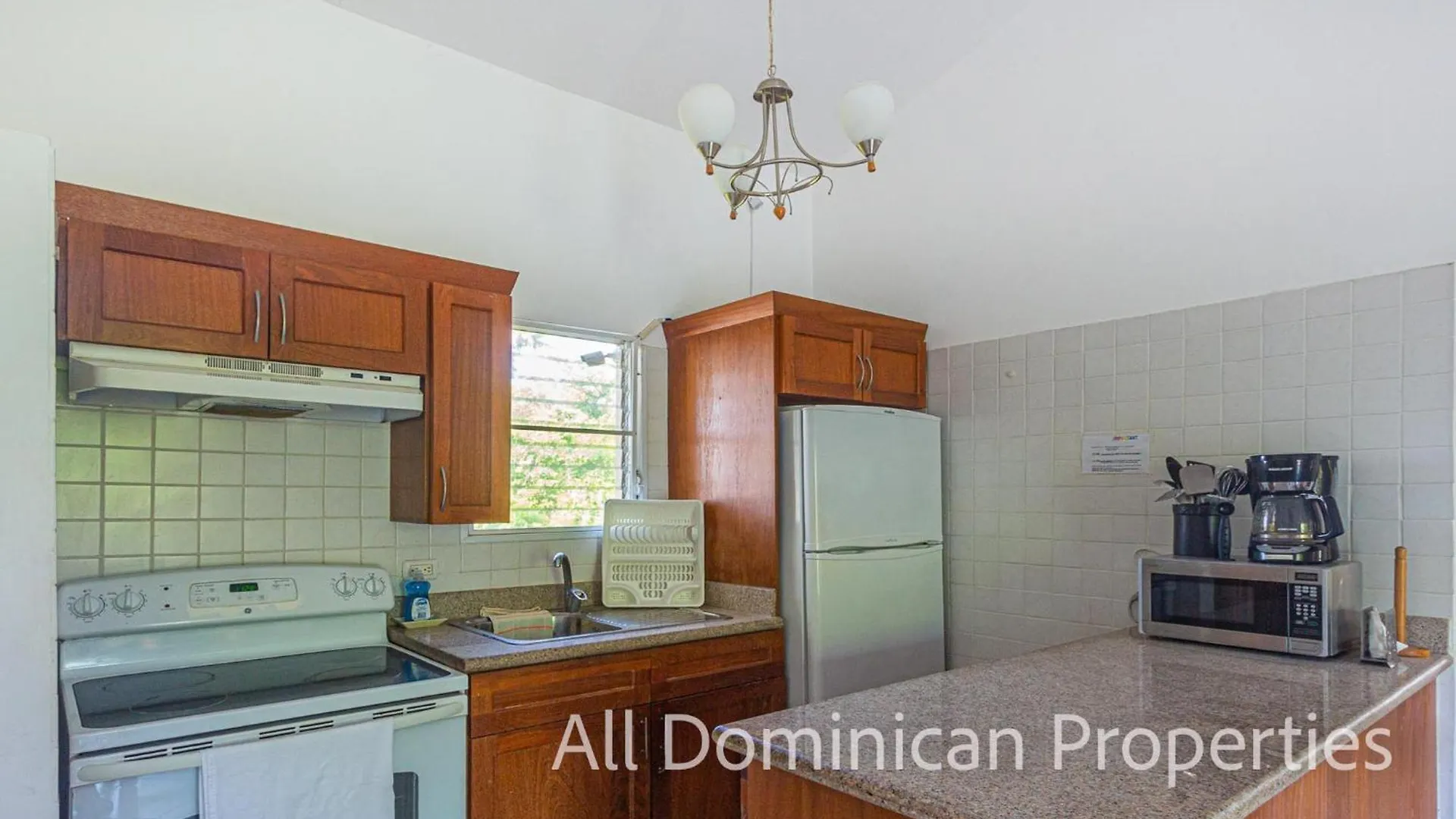 Alicia Beach, Hispaniola Sol, Great Location - No Car Needed! Sosúa